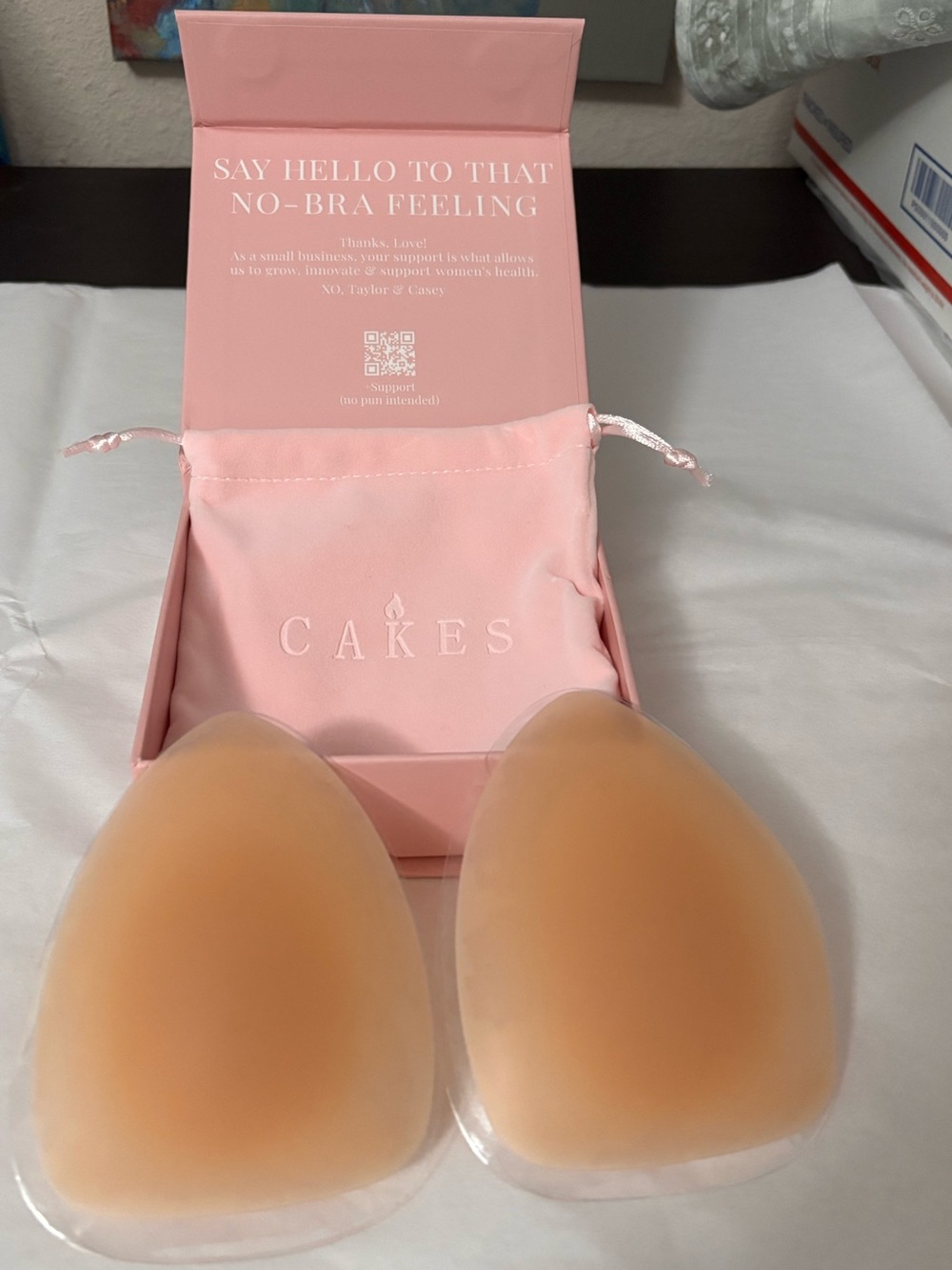 CAKES BODY GRIPPY TRIANGLES